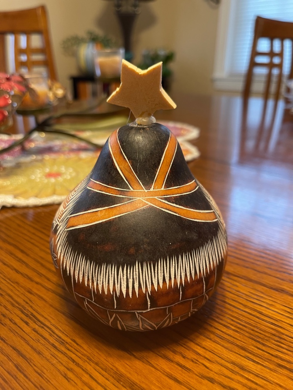Gourd with Nativity Scene and Star. Handcrafted in Peru - Picture 3 of 9